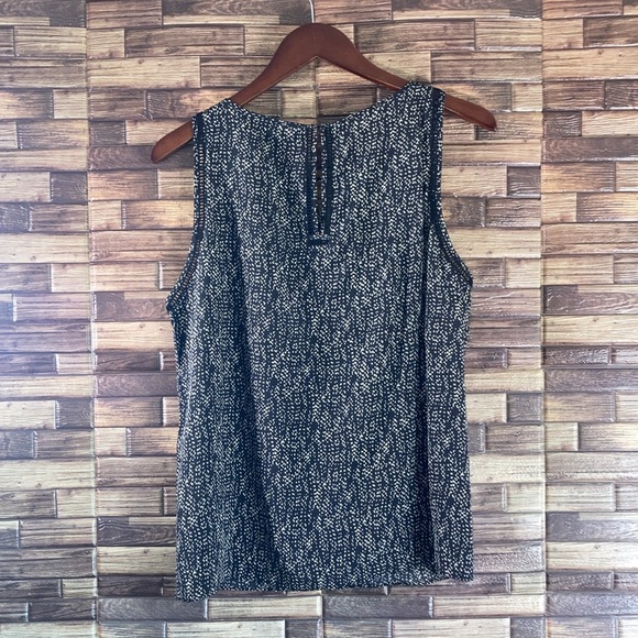 EUC Greylin Silk Blouse Sleevless Size Large Black And White Tank Top - Picture 2 of 8